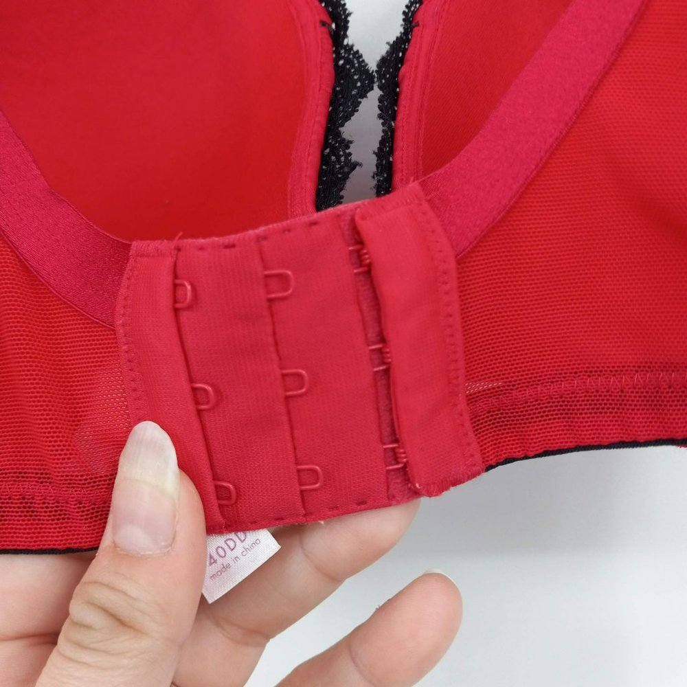 Cacique Red & Black Floral Embossed Lace Trim Bra Padded Underwire Sexy 40DD - Picture 7 of 12